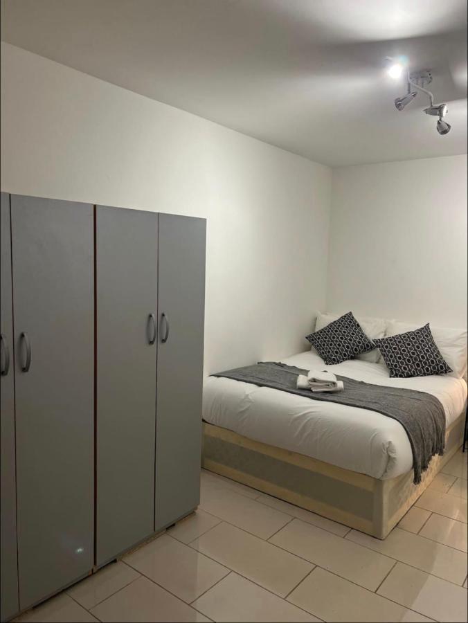 New Build 5 Bedroom In Hackney. Central Лондон Екстериор снимка